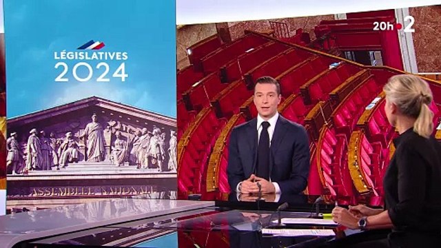 Jordan Bardella, président du Rassemblement national, face à Anne-Sophie Lapix dans le 20 Heures de France 2 le mercredi 3 juillet 2024.