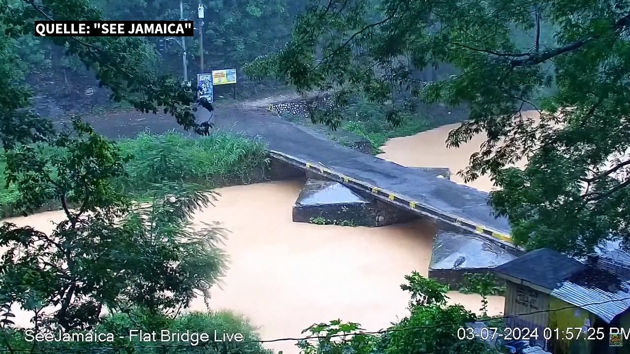 'Extrem gefährlicher' Hurrikan 'Beryl' zieht über Jamaika