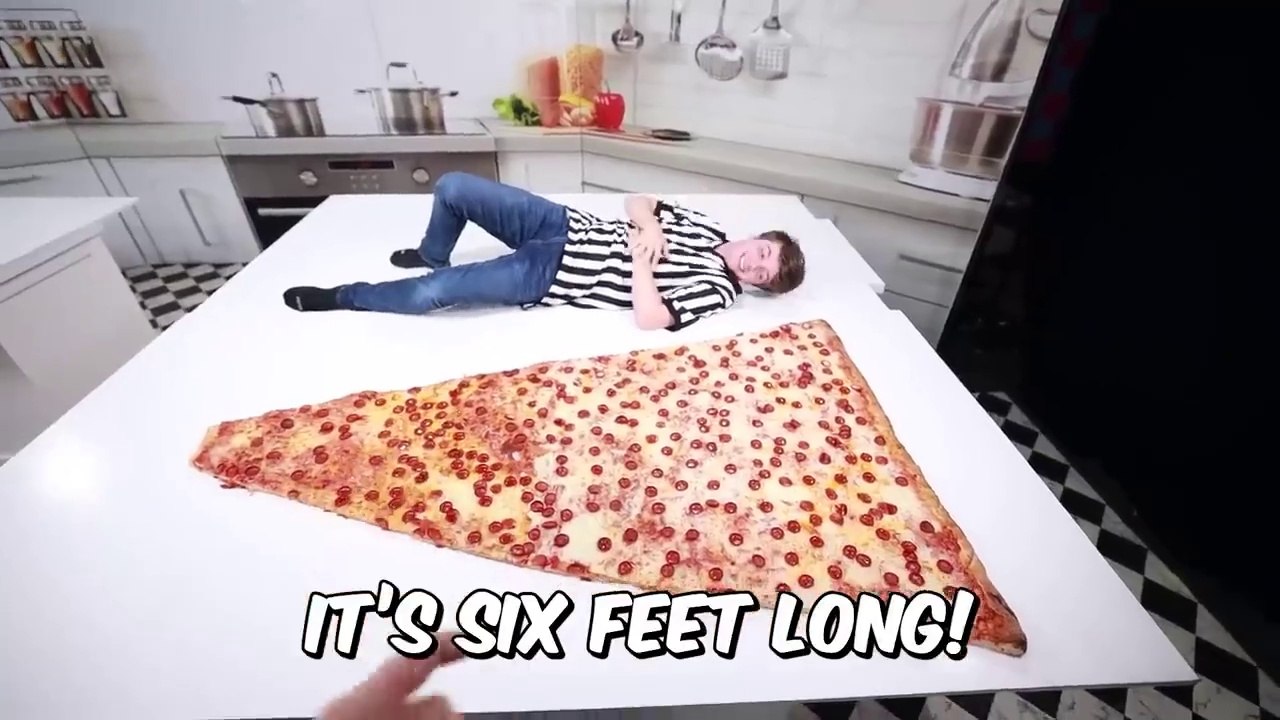 I Ate The World’s Largest Slice Of Pizza