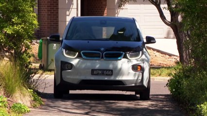 Car buyers choosing hybrid vehicles over EVs
