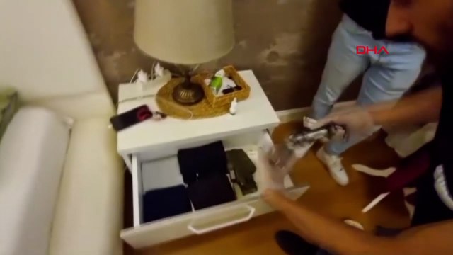 İstanbul merkezli 2 ilde başkasının silah ruhsatıyla sağlık kurulundan geçen şüphelilere operasyon: 8 gözaltı