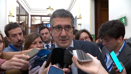 El PSOE sobre propuesta de PP de desplegar Armada: "¿Lo siguiente qué es? ¿Bombardearlos?"