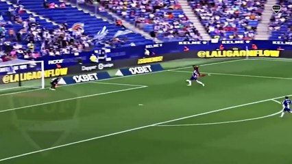 Youssef En-Nesyri işte böyle bir golcü!