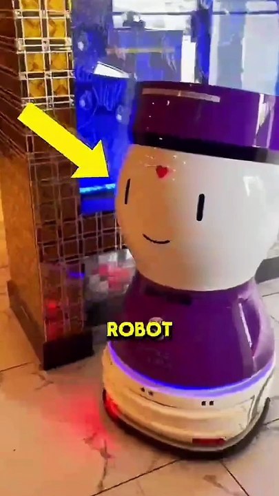 lihat lah robot lucu pada video ini!!!