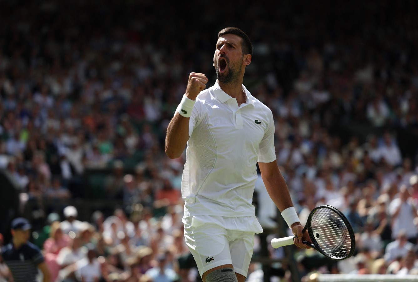 Wimbledon : Djokovic perd un set contre Fearnley, mais rejoint le 3ᵉ tour