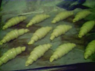 Façonnage des croissants...