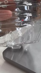 Attention au numéro inscrit en bas des bouteilles plastiques ⚠️