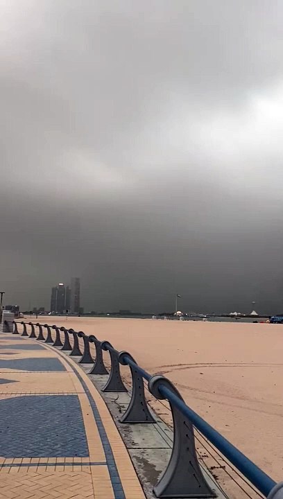 Stoom and #stroom in #UAE @weather #condition #viral #duet #games #viral #shorts #mypage#China