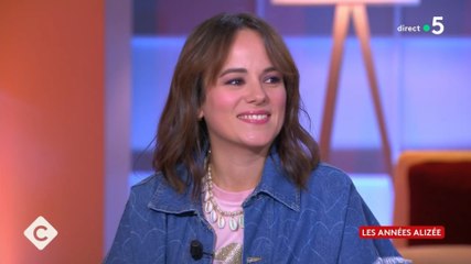 Alizée évoque sa relation privilégiée avec sa fille Annily qui la suivait partout à ses débuts