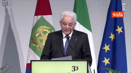 Mattarella: Sbagliata e rischiosa tentazione inserire temi particolari in prima parte costituzione