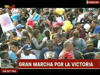 Скачать видео: Pueblo revolucionario de Caracas expresa su respaldo al candidato Nicolás Maduro