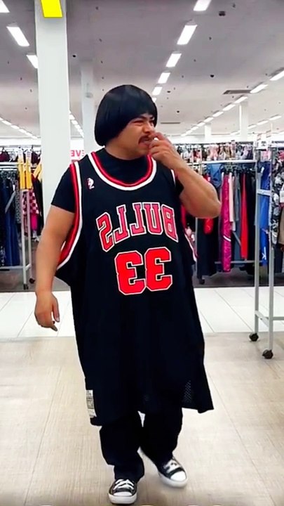Toda la ropa me queda grande.