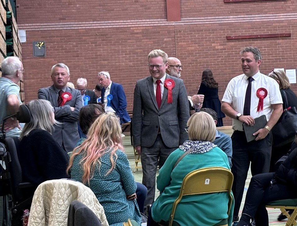 Labour candidate arrives at Cannock Chase count