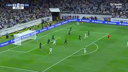 Enzo Fernández tuvo el primer gol de cabeza