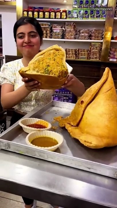 Big Samosa For All Samosa Lovers