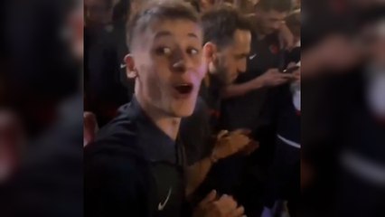 Corean el nombre de Güler y este pide que no lo hagan: la razón es más que evidente viendo su expresión