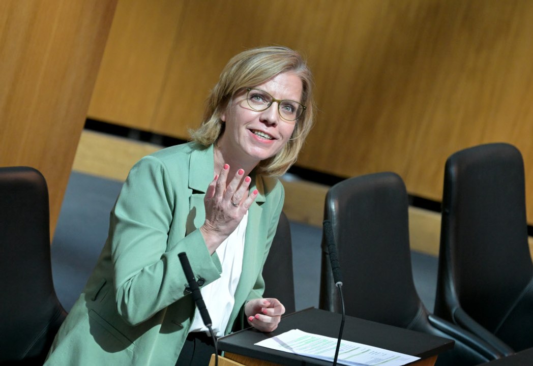 FPÖ-Misstrauensantrag gegen Gewessler gescheitert