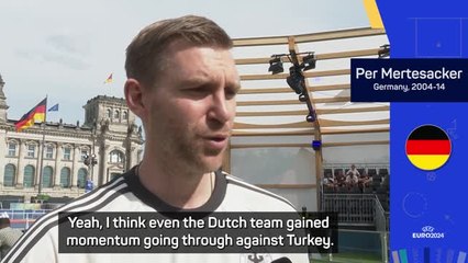 Download Video: England beware of Dutch threat, warns Mertesacker