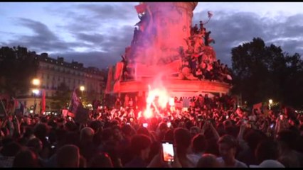 In Francia vince il Fronte della sinistra, ma senza maggioranza: e ora?
