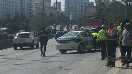 Kamyonun önüne atlayan kadın can verdi