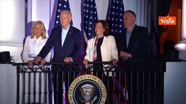 Biden e Kamala Harris con i coniugi alla Casa Bianca per i fuochi d'artificio del 4 luglio