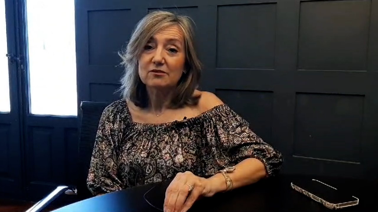 Cristina Ibarrola: "Llevamos muchos años sufriendo insultos, vejaciones y agresiones. Asirón podrá pasear sin miedo en San Fermín, yo no"