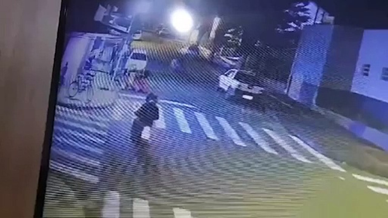 Menino de 12 anos é assassinado a tiros; Veja vídeo da execução