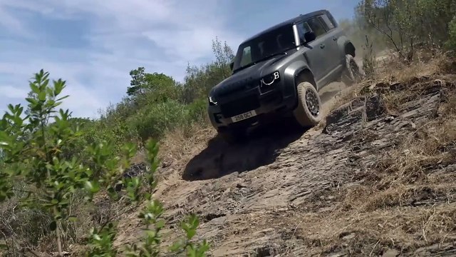 Tout-terrain haute performance Defender Octa (Conduite tout-terrain)