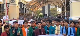 Aliansi Mahasiswa Tuntut Kapolda Sumbar Untuk Usut Tuntas Kasus Afif Maulana Dengan Secepat Cepatnya