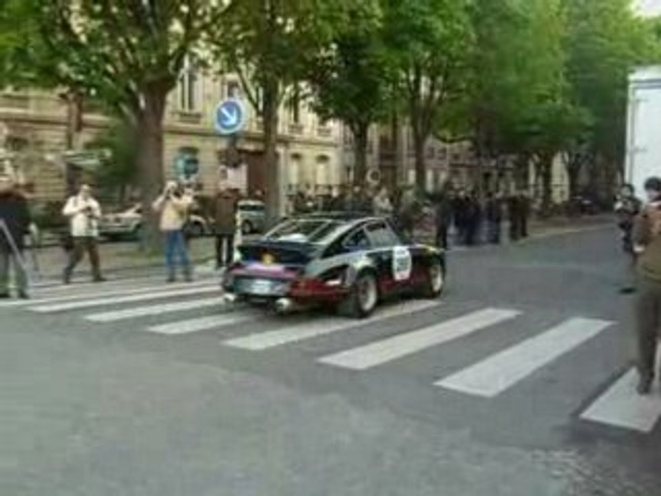 Départ du Tour Auto Lissac 2008 > 282 258 256 253 263 165