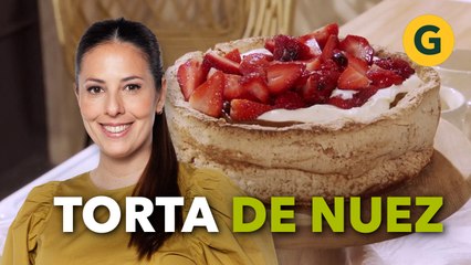 TORTA de NUEZ con FRUTILLAS de la mano de Estefania Colombo | El Gourmet