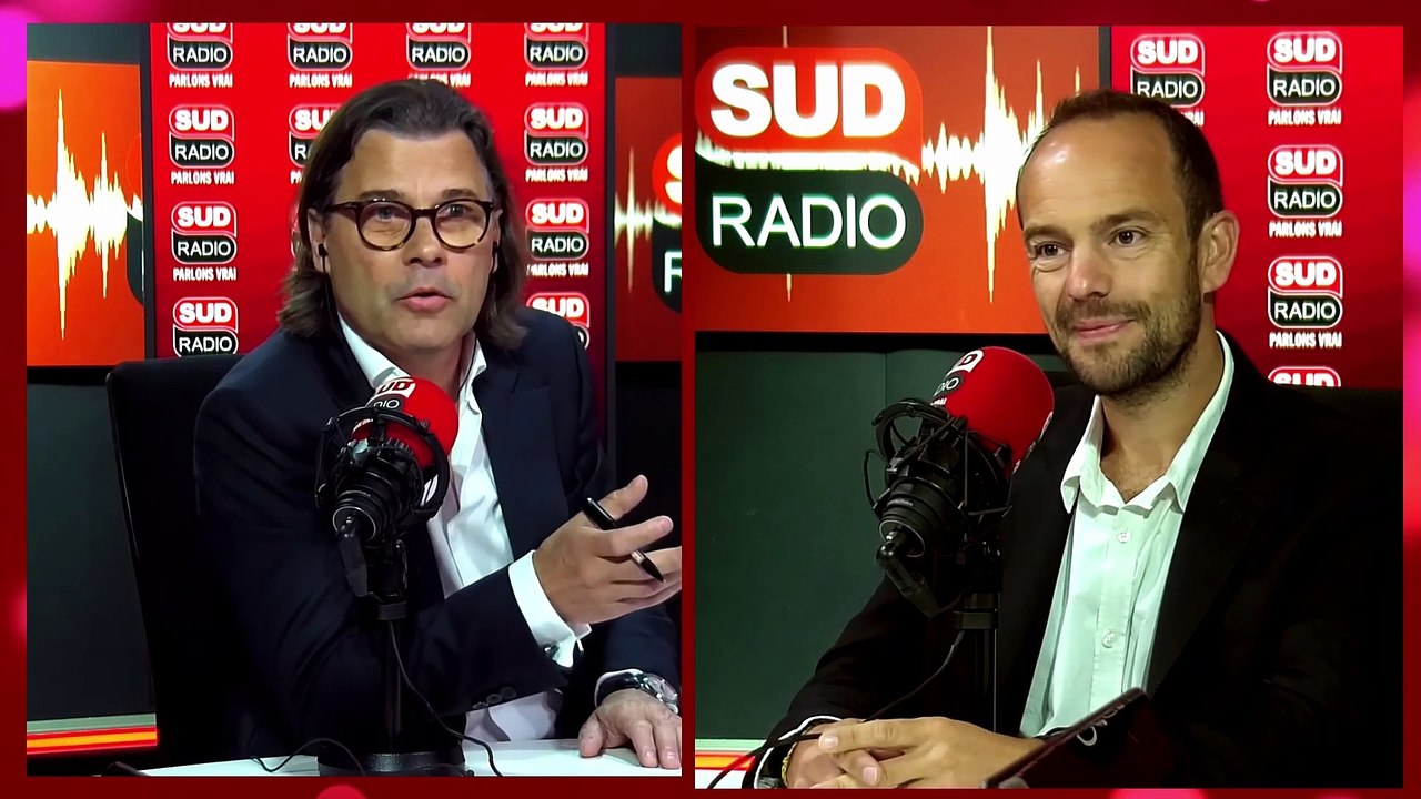 Charles Yvon (Le Parapluie de Cherbourg) : "On vend entre 20.000 et 25.000 parapluies par an !"