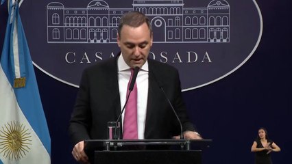 Adorni comunicó que Federico Sturzenegger será el nuevo ministro ministro de Desregulación y Transformación del Estado