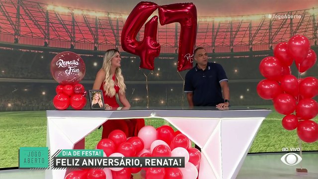 Renata Fan recebe mensagens de personalidades do futebol no aniversário