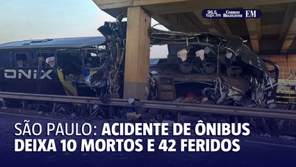 Acidente de ônibus deixa 10 mortos e 42 feridos