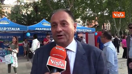 Piazza Italia, le voci dei partecipanti alla festa di FdI a Roma: «Così si porta la politica tra la gente»