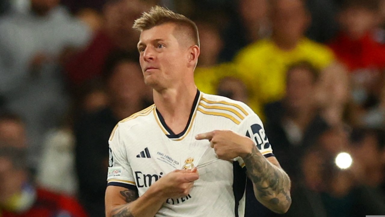 A sense of emptiness for Kroos as Spain send him into retirement