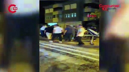 Ciple otomobil kafa kafaya çarpıştı 1 ölü, 1 yaralı