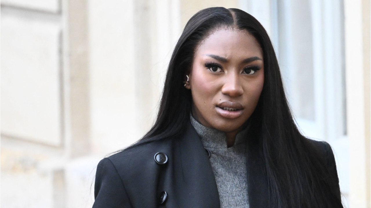 VOICI - Aya Nakamura : six personnes placées en garde à vue après leurs propos racistes envers la chanteuse