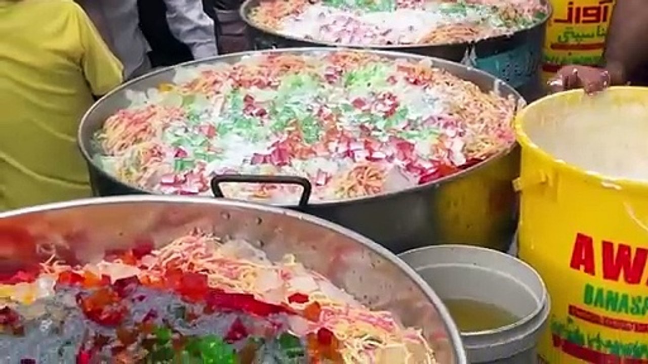 Jungle Ice Cream Falooda Milkshake Summer Special_Refreshing_Falooda_Sev_Vermicelli_Milk_Shake(360p)