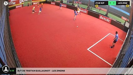 But de Tristan GUILLAUMOT - LES ZINZINS