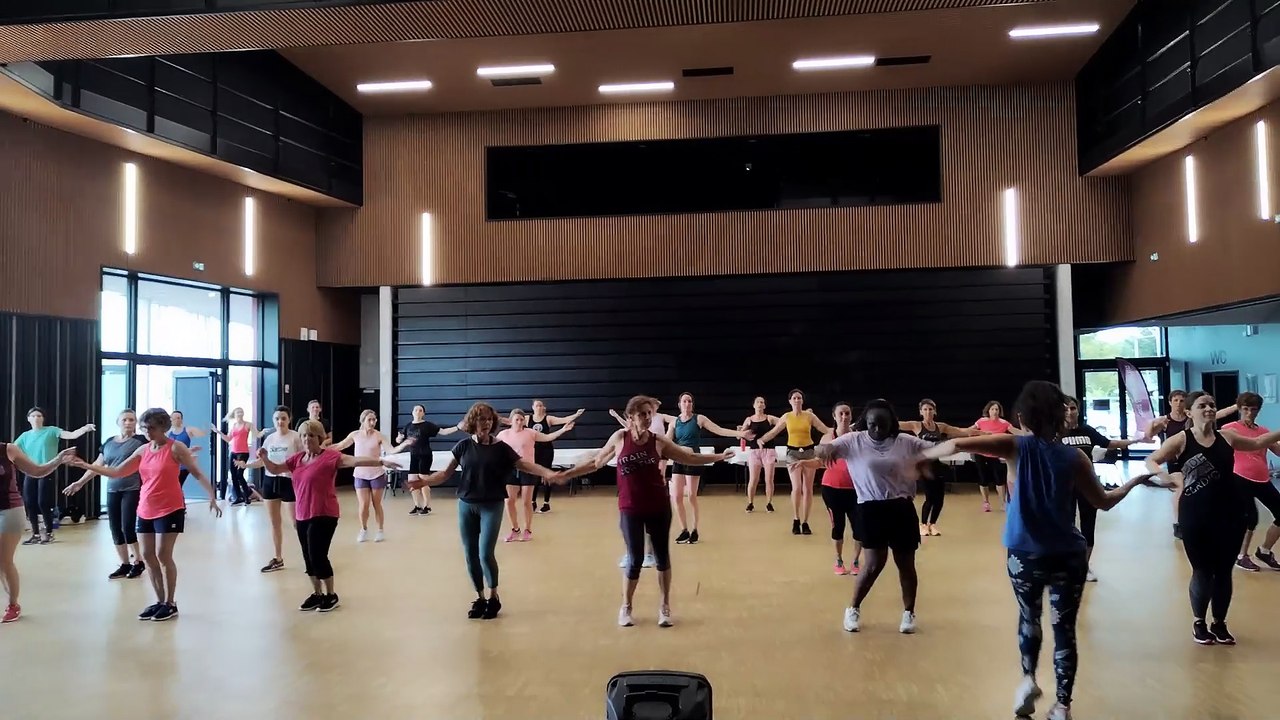 2024 06 27 SOIREE FESTIVE / MARCHE ET FIT DANCE AVEC SOLENNE