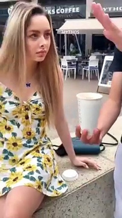 Magic trick in public