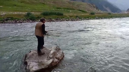 Brown trout fishing  in jalkhad naran valley Pakistan with spinners and flies