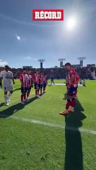 ¡HOMENAJE AL CAMPEÓN! ATLÉTICO DE SAN LUIS HACE PASILLO A AMÉRICA EN LA J1