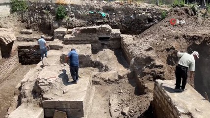 Apartman yapılacak yerin altından tarihi hamam çıktı