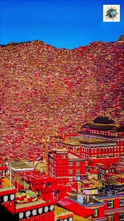 See beautiful houses ️.