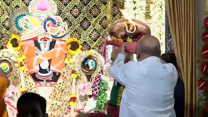 AHMEDABAD  JAGANNATH MANDIR MANGLA AARTI PERFORMED BY UNION HOME MINISTER AMIT SHAH