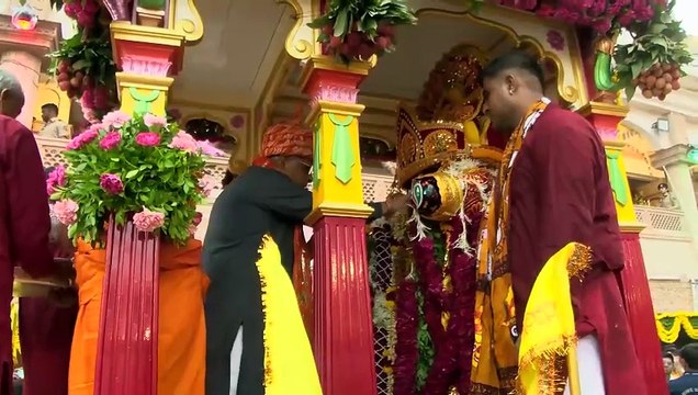 AHMEDABAD LORD JAGANNATH 147TH RATHYATRA PA HIND CEREMONY CHARIOT PULLED BY GUJARAT CM BHUPENDRA PATEL