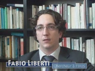 Italie : le triomphe du "Cavaliere"